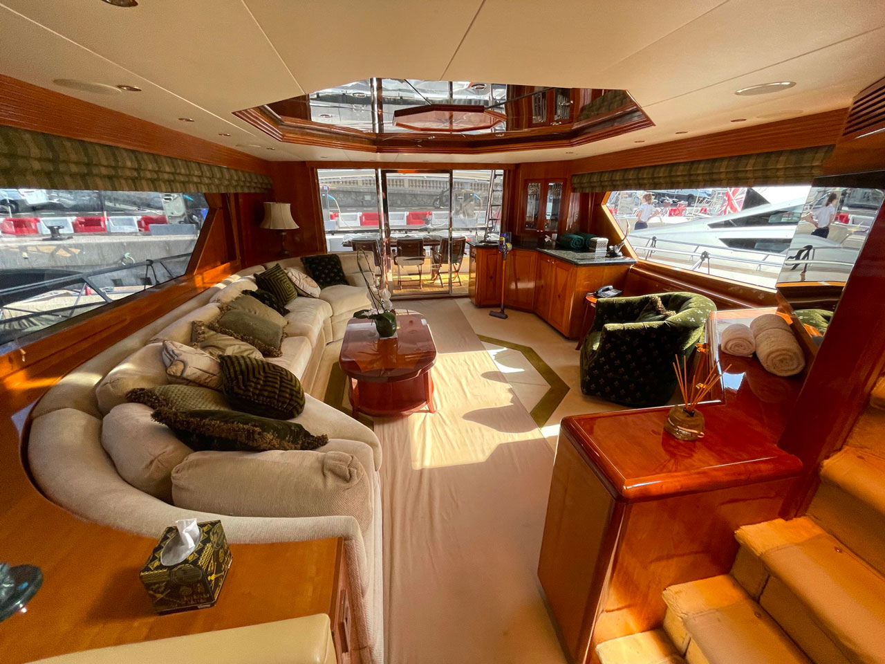 Hatteras Spherefish Sport Fish 86'